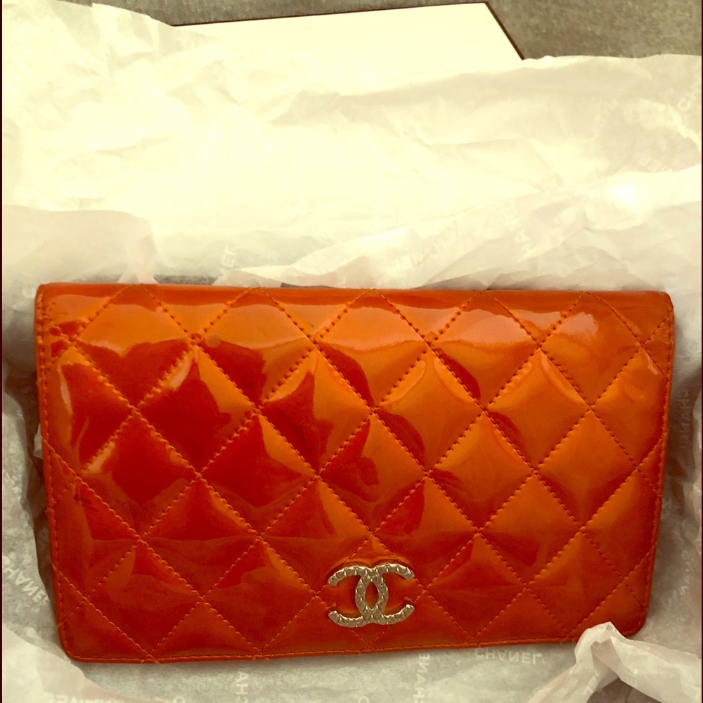 Chanel bi fold long wallet